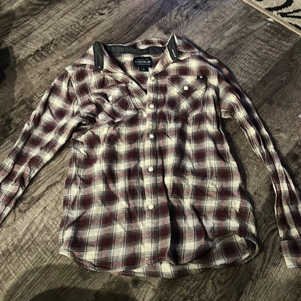 Great shirt on a cool night with jeans and boots
